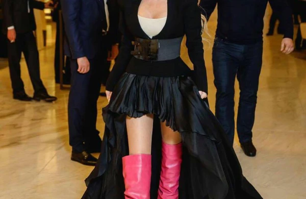 Aygün Kazımova prezidentlə eyni toyda - FOTOLAR