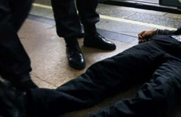 Bakı metrosunda faciə: Tələbə öldü