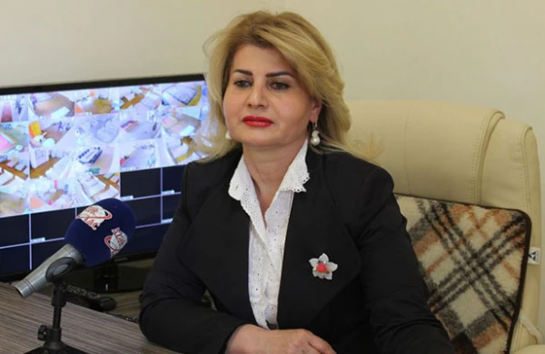Körpələr evinin baş həkimi işdən çıxarıldı - Qalmaqallı videoya görə