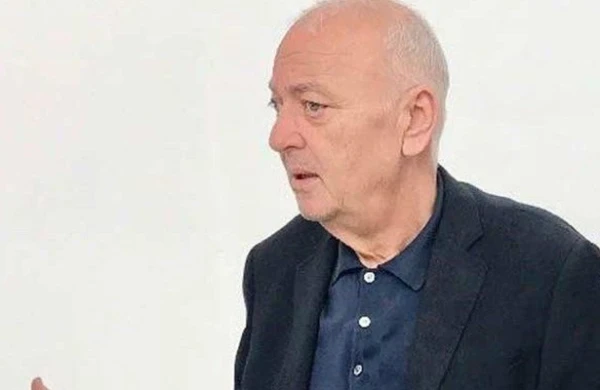 Çovdarov məhkəməyə həkimlə gəldi