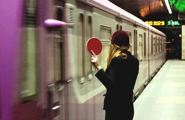 Bakıya daha bir yeni metro qatarı gətirildi