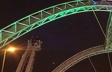 "Koroğlu" metrostansiyası yaxınlığında həyəcanlı anlar — İntihara cəhdin qarşısı alınıb