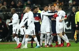 "Bavariya", yoxsa "Ayntraxt"?