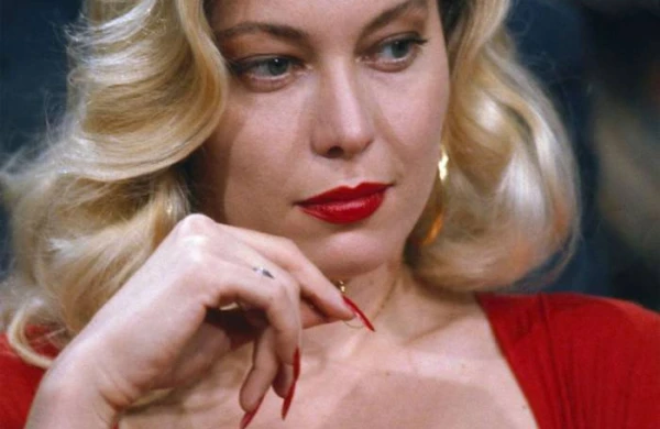 Məşhur pornoulduzu KQB öldürüb? - Müəmmalı ölümün tarixçəsi