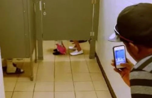 Belə biabırçılıq görməmişdiniz - Restoranda görün nə etdi