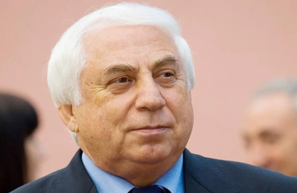 "Niyə axı məni təhqir edirlər?" - Hadı Rəcəbli