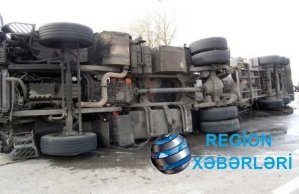 Göygöldə “KamAz” aşdı - Ölənlər var