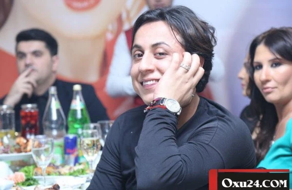 "Dünyada onlardan məşhuram" - Anar