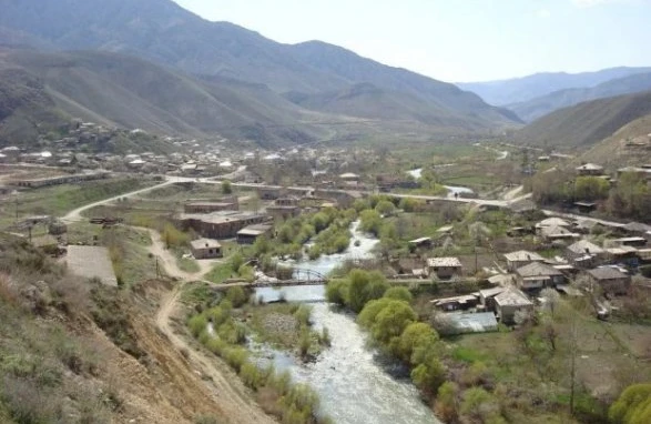 Азербайджанская армия продвинулась и остановилась у границ Армении +ФОТО