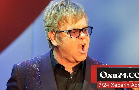 Yerevanda Elton Cona yumurta atdılar