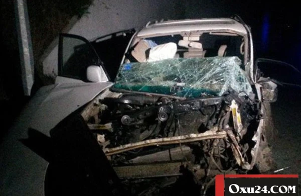 Avtomobil körpüdən aşıb, xəsarət alan var - FOTO