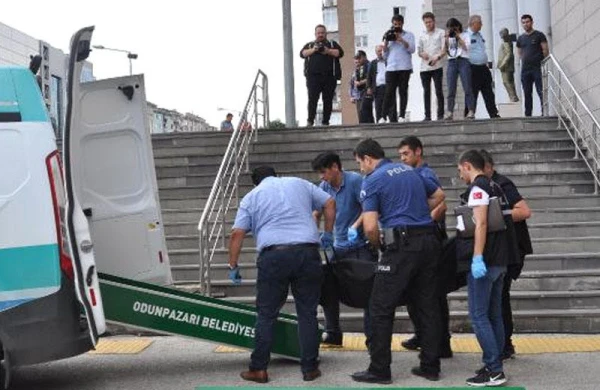 Qızı zorlayan şəxs polis bölməsində özünü öldürdü -