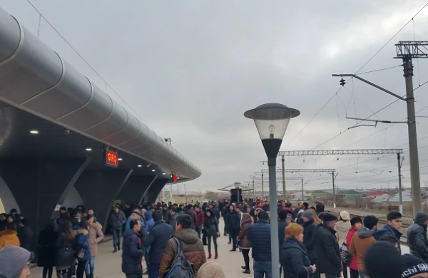 Balakən-Bakı qatarında  gərgin gecə - Şəki stansiyasında olay çıxdı