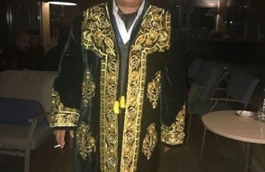 "Lotu Quli" şah paltarında - "Sxodka"dan FOTO