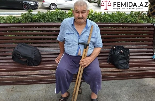 5 övladın atası küçədə qaldı - Bakıda ürək dağlayan hadisə