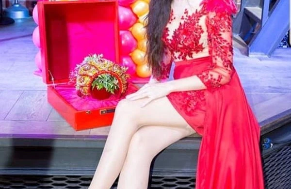 Rusiya ən gözəl qızını seçdi (FOTOLAR)