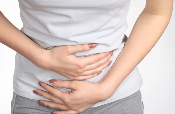 Hər qarın ağrısı onkoloji xəstəlikdən xəbər verirmi?