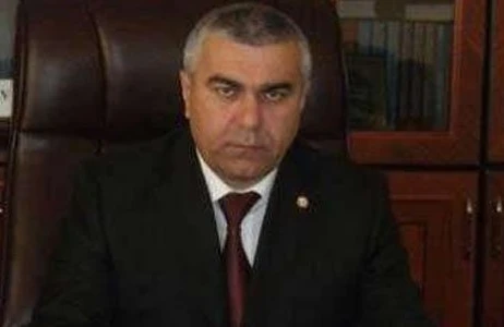 İşdən çıxarılan icra başçısının ifadəsi alındı - Rüşvətə görə