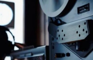 Telefon danışıqlarını qeydə alan gizli proqram ortaya çıxdı - Ehtiyatlı olun