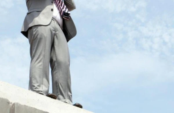 Bakıda DƏHŞƏLİ İNTİHAR CƏHDİ: 6 nəfər eyni anda...