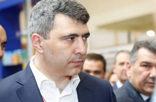 Rəsmi dövlət qəzeti İnam Kərimovu “vurdu” - ŞOK MƏQALƏ