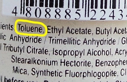 Xanımlar üçün VACİB XƏBƏR: Lak çəkdikdən 10 saat sonra bədəndə nə baş verir?