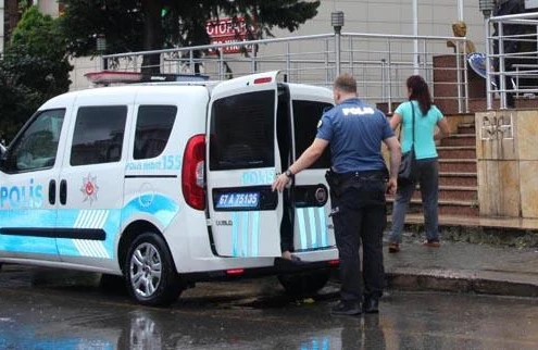 Arvadını hamamda sevgilisi ilə tutdu - O kişini biz tərəfdə tez-tez görürdüm - FOTO