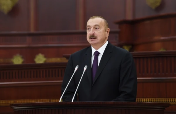 "Qoy, Ermənistan bu xülyalarla yaşamasın..." - İlham Əliyev  Milli Məclisdə çıxış edir