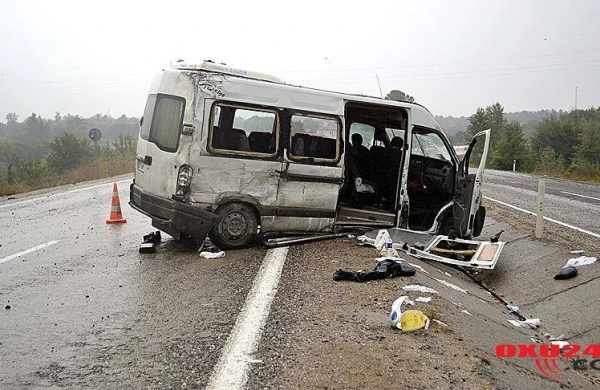 Sərnişin avtobusu ilə "Qazel" toqquşub - Yaralılar var +VİDEO
