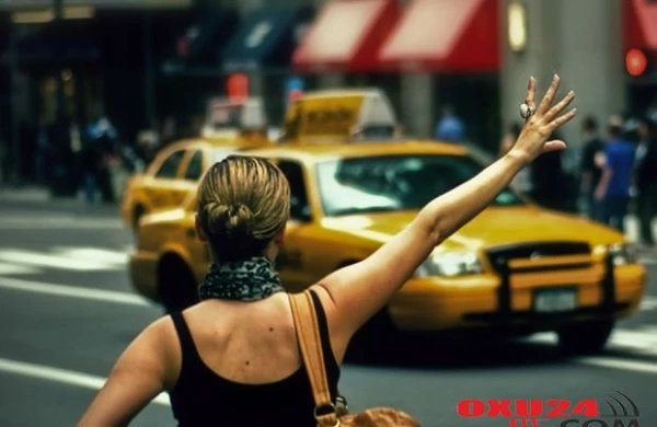 Evli qadın sevgilisi ilə birgə taksi çağırdı, əri gəldi