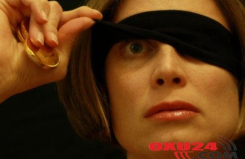 Müəllimədən kişilərə qarşı AĞLASIĞMAZ ƏMƏL: polis mayoru ilə danışdı və... - Azərbaycanda