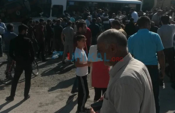 Bakıda avtobus qatarla toqquşdu - 1 ölü, 8 yaralı + Fotolar