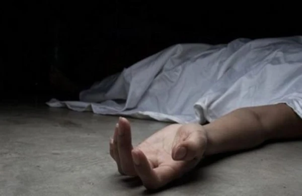 Azərbaycanda İNANILMAZ HADİSƏ: Qatar üstündən keçdi - BAŞI BƏDƏNİNDƏN AYRILDI