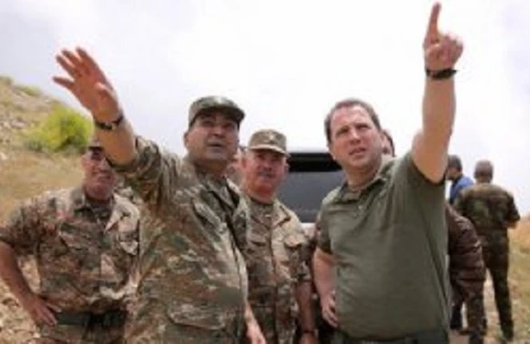 Ermənistan müdafiə naziri Qarabağa gəlib əmr verdi “Atəşkəsə əməl edİn...”