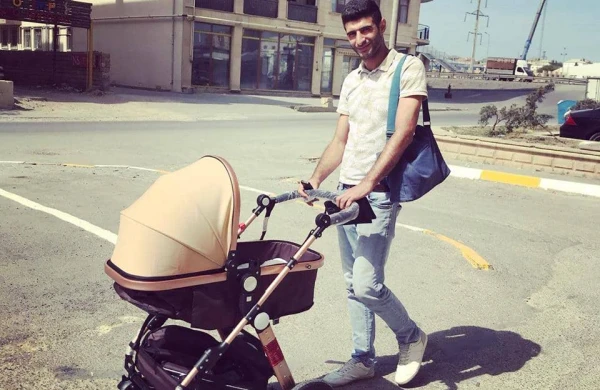 Körpə övladını öpüb,özünü 9-cu mərtəbədən atdı - SUMQAYITDA QAN DONDURAN İNTİHAR +FOTOLAR