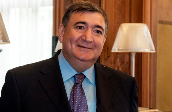 Eks-nazir Fazil Məmmədov Azərbaycana qayıda bilmir - Səhhəti imkan vermir