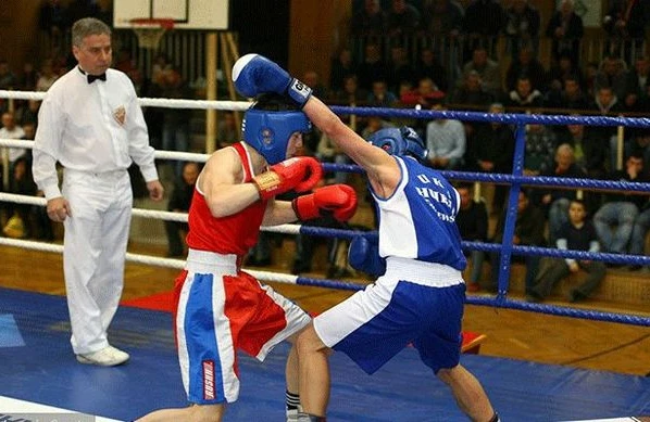 İdmançımız ermənini peşman etdi - TƏMİZ QƏLƏBƏ