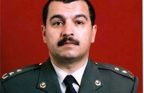 "10 metr torpaq alınmayıb, sinənizi doldurmusunuz medallarla" - Polkovnikdən sərt ittiham