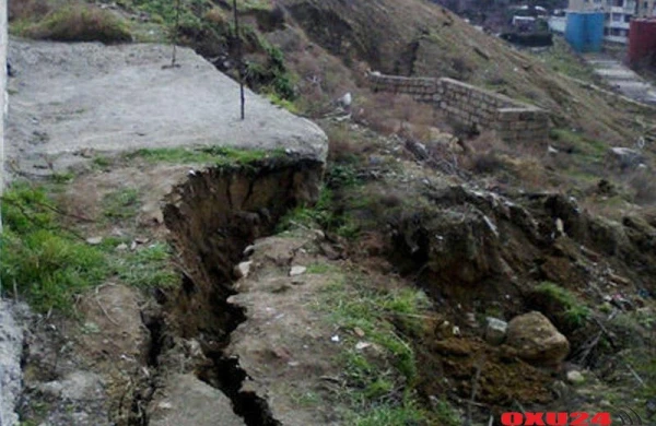 Badamdarda tədqiqat aparılan ərazidə uçqun baş verdi - FOTO