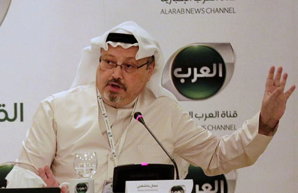 Böyük qalmaqal: jurnalist konsulluq binasında, masada şaqqalanıb - FOTO