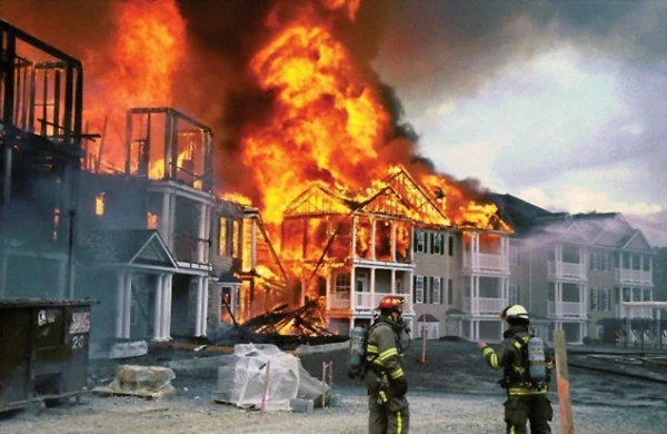 Mingəçevirdə güclü yanğın - 3 nəfər boğuldu