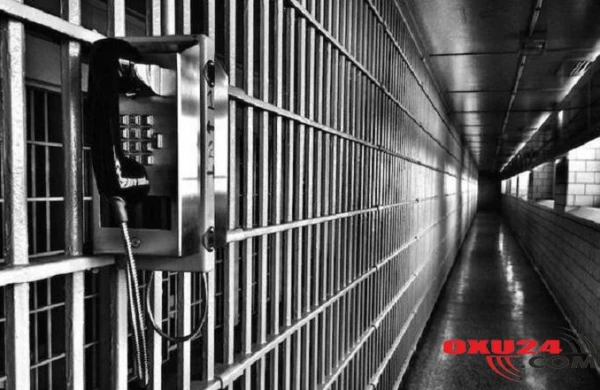 Həbsxanadan inanılmaz qaçışlar: Biri tualetdən, digəri helikopterlə...(VİDEO)