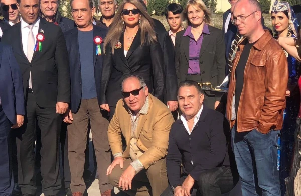 İş adamı Aygün Kazımovaya nə qədər pul  verib? - Əhmədovla  Kazımova  qırmızı  lenti kəsdi +VİDEO