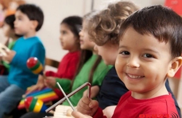 Uşaqların inkişafını ləngidən 8 əşya - SİYAHI