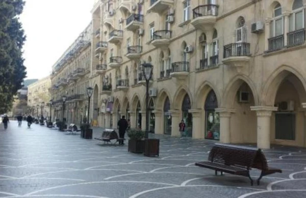 “Tarqovı”da ürək dağlayan hadisə: küçənin ortasında qan içində qaldı