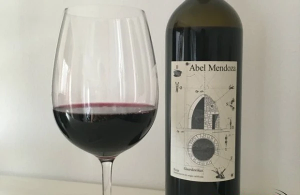 Bu da Abel Məhərrəmovun adına olan şərab - FOTO