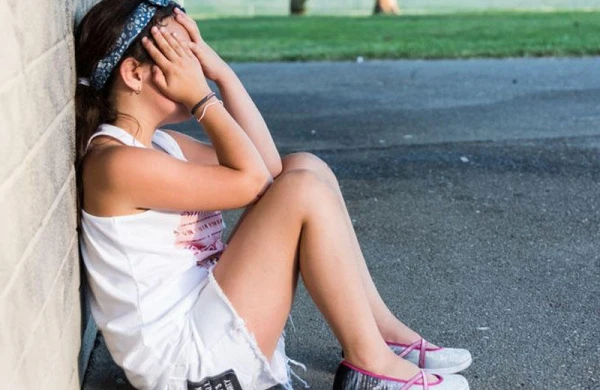 11 yaşlı oğlan azyaşlı qızlara təcavüz edib - FOTO