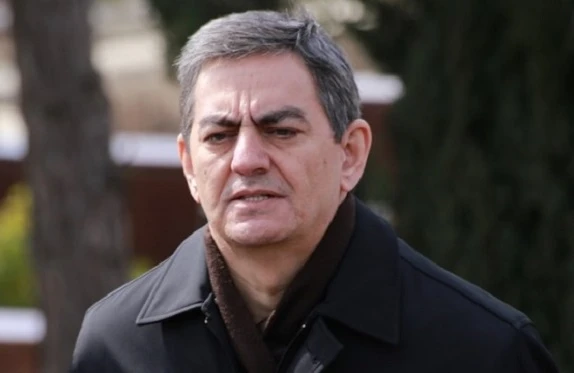 Öldürülən kriminal avtoritet Əli Kərimlinin qohumudur