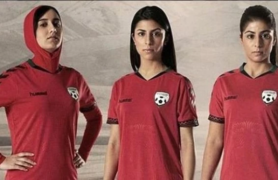 Qadın futbolçuları zorlayan şəxslər axtarılır