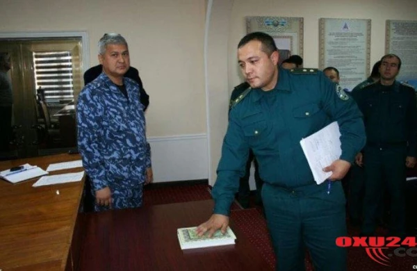 Polisi rüşvət almayacağına dair "Quran"a and içdi